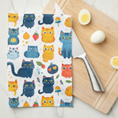Beautiful kawaii cats, playing with toys white ba theedoek (Quarter Fold)