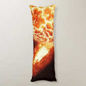 beautiful sun flowers field with cloudy blue sky a lichaamskussen (Achterkant (Verticaal))