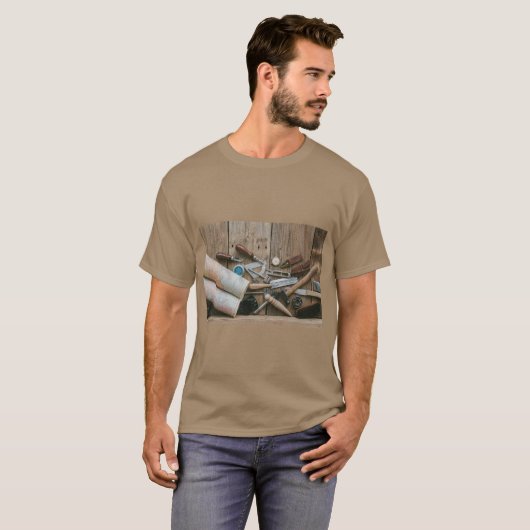 Beautiful Tools Design – Where Craft Meets Art T-shirt (Voorkant volledig)