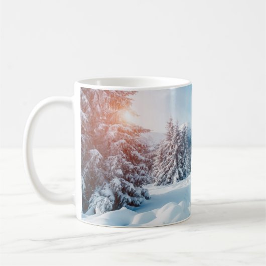 Beautiful winter nature landscape, amazing mountai koffiemok (Links)