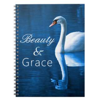 Beauty Grace Tranquil Lake White Swan Notitieboek