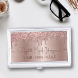 Beauty Salon Roos Goud Geborsteld Metaal Glitter D Visitekaarthouder<br><div class="desc">Verhoog uw schoonheidsbedrijf met onze Beauty Salon Roos Gold Brushed Metal Glitter Drips Business Card Case! Voeg een vleugje elegantie en glamour toe met gouden roos glitter druppels op een geborsteld metalen achtergrond, waardoor de essentie van uw diensten wordt vastgelegd. Personaliseer het met jouw naam om een statement te maken...</div>