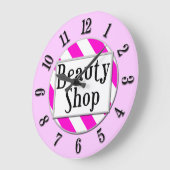 Beauty Shop Pink White Striped Retro Wall Clock Grote Klok (Hoek)