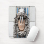 Beaux Arts Walrus Sculpture Custom Monogram Muismat (Met muis)