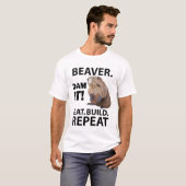 Beaver Eet Bouw Herhaal Grappig T-shirt (Voorkant volledig)