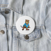 Beaver op ijshockey met ijshockeystick ronde button 7,6 cm (In situ)