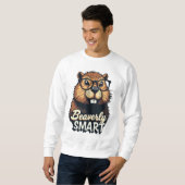Beaverly Smart - Grappige Bever met een Grafische Trui (Voorkant volledig)