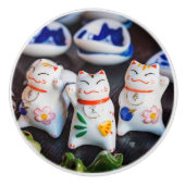 Beckoning cat figines keramische knop (Voorkant)