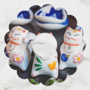 Beckoning cat figines wijnglaslabel