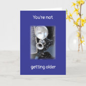 Becoming Older or a Classic? personalized Birthday Kaart (Gele Bloem)
