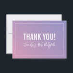 BEDANKT BAT MITZVAH moderne paarse roze gradiënt<br><div class="desc">door kat massard >> https://linktr.ee/simplysweetpaperie <<<<< Een eenvoudige, stijlvolle manier om u te bedanken voor uw bezoek aan uw gast. Opstelling als sjabloon is het eenvoudig voor u om uw eigen details toe te voegen, of de aanpassingsknoop te raken en u kunt tekst, doopvonten, grootte enz. TIP toevoegen of veranderen:...</div>