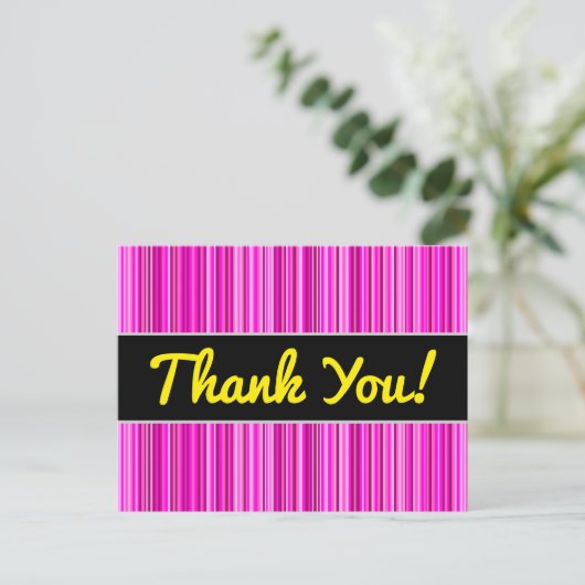 Bedankt + dun magenta en roze streepjespatroon briefkaart (Staand voorkant)