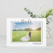 Bedankt Typografie Foto Persoonlijke bruiloft Feestdagenkaart (Staand voorkant)