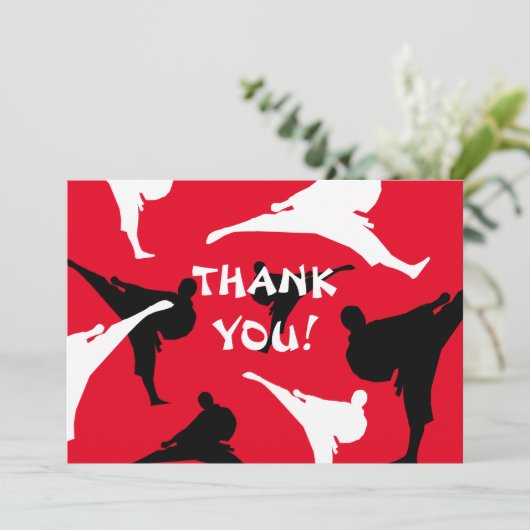 Bedankt voor het komen naar mijn karate verjaardag (Staand voorkant)