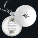 Bedankt voor het verhogen van het man van mijn dro locket ketting<br><div class="desc">Bedankt dat je het man van mijn dromen hebt opgevoed... gezegde op een zilveren ketting of een jasje ketting... is het perfecte geschenk om je toekomstige moeder in rechte te geven. Ze zal het koesteren. Het perfecte cadeau voor de moeder van de bruidegom op je trouwdag. Beschikbaar in drie stijlen,...</div>