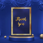 Bedankt voor je verjaardag, donkerblauw goud<br><div class="desc">Een verjaardag dank je kaart. Een donkere blauw achtergrond en een faux gouden lijst. De blauwe kleur is ongelijk. Voor een hand lettered stijlmanuscript en de tekst: Dank u! Achterzijde: Sjabloon voor uw dankbetuiging en naam. De naam wordt geschreven met een handgeschreven stijlmanuscript met letters.</div>