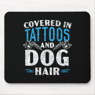 Bedekt met tatoeage P van Tattoos en honden Muismat