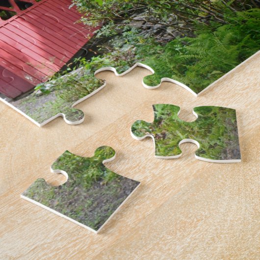 Bedekte brug in Chatfield Hollow Legpuzzel (Zijkant)