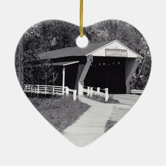 Bedekte brug keramisch ornament (Achterkant)