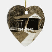 Bedekte brug keramisch ornament (Rechts)