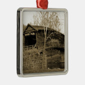 Bedekte brug metalen ornament (Rechts)