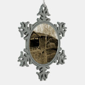 Bedekte brug tin sneeuwvlok ornament (Links)