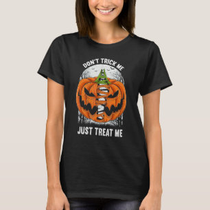 Bedrieg Me Niet, Behandel Me Maar Halloween 1 T-shirt