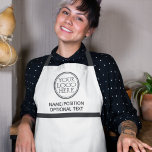 Bedrijf bedrijf logo promotionele zwart-wit schort<br><div class="desc">Minimalistisch wit schort,  versierd met zwarte strepen en gemakkelijk aan te passen met uw eigen logo,  naam / positie en optionele aangepaste tekst; ideaal voor veel bedrijfscategorieën,  zoals kappers,  schoonheidsspecialisten,  spa's,  bloemisten en nog veel meer.</div>