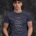 Bedrijf Logo Bedrijf Branded Personeel Naam T-shirt<br><div class="desc">Een eenvoudige sjabloon van de douane navy blauw zaken in een moderne minimalistische stijl die gemakkelijk met uw bedrijfsnaam en bedrijfsnaam of bedrijfsinfo kan worden bijgewerkt. Als je hulp nodig hebt bij het personaliseren van dit product, kun je contact met me opnemen via de onderstaande berichtbutton en ik zal je...</div>