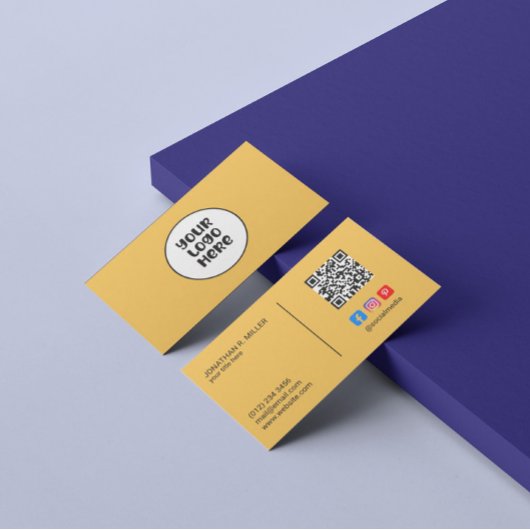 Bedrijf Logo Social Media QR Code Geel Elegant Visitekaartje