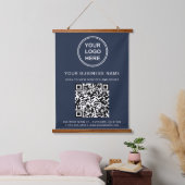 Bedrijfs Logo en QR Code Blauw Hangend Wandkleed (Slaapkamer)