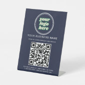 Bedrijfs QR Code en Logo Reclamebord Met Voetstuk (Voorkant)