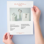 Bedrijfscatalogus 2 sjabloon van productverkoop flyer (Hand)