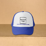 Bedrijfsnaam en Logo op Blauw en Wit Trucker Pet<br><div class="desc">Trucker dat u kunt aanpassen om uw bedrijfsnaam te zetten. Je kunt het als weggegeven object of cadeau aan je klanten geven. Je kunt het ook opnemen in je marketingmaterialen om reclame te maken voor je bedrijf of in je promotionele producten om je merknaam te promoten. Trucker dat met uw...</div>