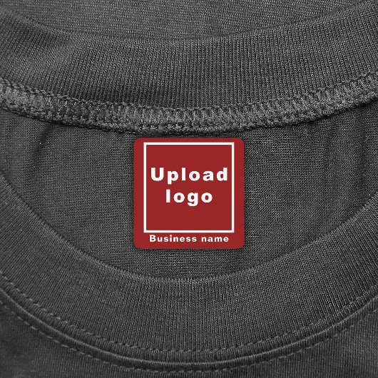 Bedrijfsnaam en Logo op het etiket op het rode vie Labels