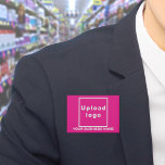 Bedrijfsnaam en Logo op Roze Rechthoek Button<br><div class="desc">Roze rechthoekige knop die u kunt aanpassen door uw bedrijfsnaam te typen en uw zakelijke logo te uploaden. Pas het aan en gebruik het als een uniform accessoire om uw bedrijf te adverteren of om uw merknaam te promoten bij klanten of klanten. accessoires die u kunt gebruiken als marketingmateriaal om...</div>