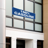 Bedrijfsterrein van gasstation buiten spandoek (Buitenkant Gebouw)