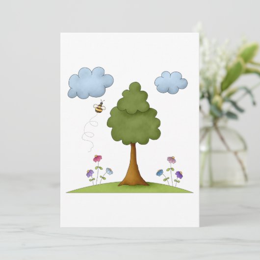 Bee and Tree Natuur Scene met Bloemen en Wolken Kaart (Staand voorkant)