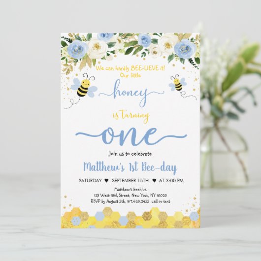 Bee Blue Gold Boy First Birthday Kaart (Staand voorkant)