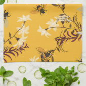 Bee & Butterfly: geborduurde bloemkunst Theedoek (Gevouwen)