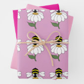 Bee Daisy Wrapping Paper Set (In situ)