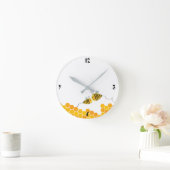 Bee happy all day. ronde klok (Huis)