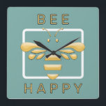 Bee Happy Schattigee Honeybee Apiarist Honey Shop  Vierkante Klok<br><div class="desc">Deze lieve kleine 3D gestileerde honingbij zal u en uw personeel en klanten eraan herinneren om "Be Happy" - of vervang de tekst voor uw bijennaam. Achtergrondkleur kan worden bewerkt naar elke gewenste kleur in het deelvenster Lagen.</div>