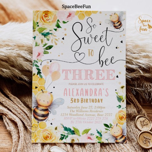 Bee Honey DRIE Verjaardagsuitnodiging Boho Meisje Kaart