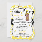 Bee Honeycomb Polka Dot Print Baby shower Uitnodig Kaart (Voorkant)