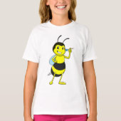 Bee in Darts met Dart T-shirt (Voorkant)