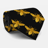 Bee in goud stropdas (Opgerold)