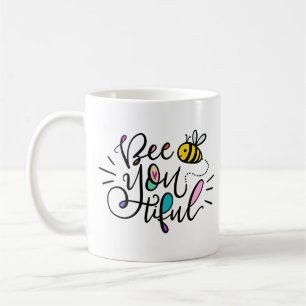 Bee-JIJ-armige hand met letters Koffiemok