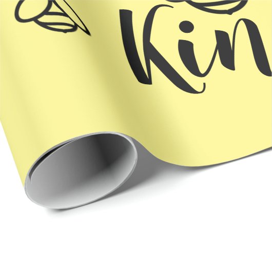 Bee Kind, personaliseer achtergrondkleur Cadeaupapier (Rol Hoek)