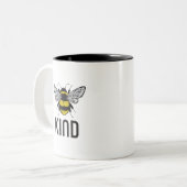 Bee Kind Tweekleurige Koffiemok (Voorkant links)